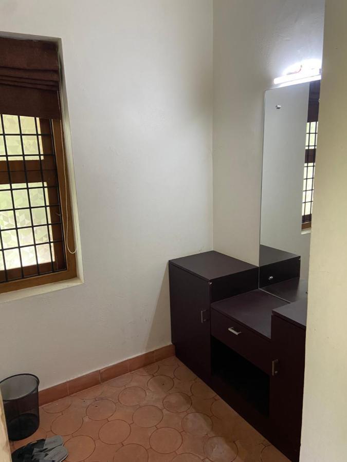 Maleyam Homestay Riverside Кожикоде Экстерьер фото